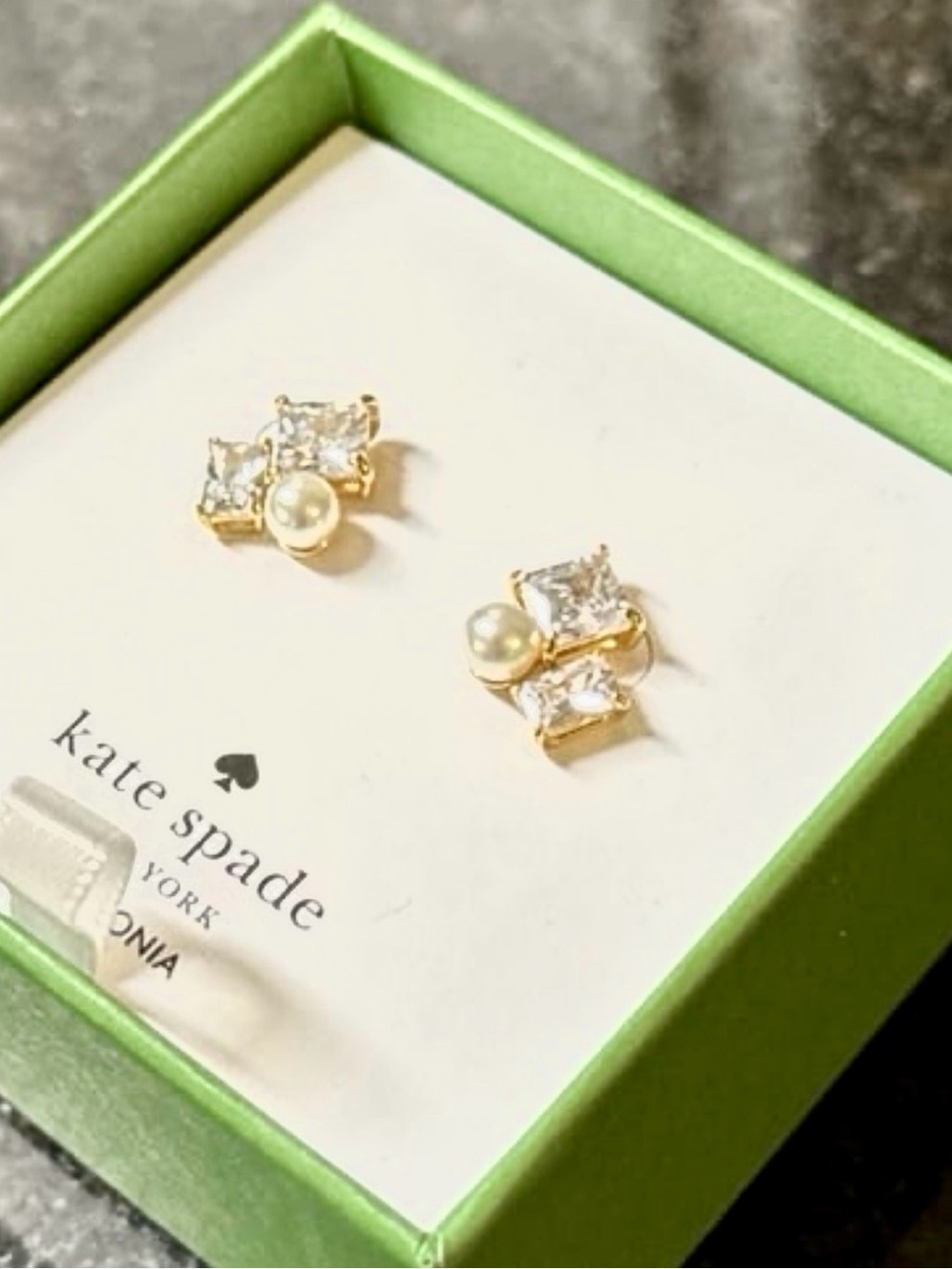 Kate Spade Gold Tone Clear Crystal & Pearl Cluster Stud Earrings VICTORIA - NIB